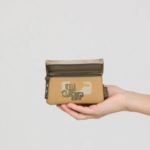 1. Muse coin purse with flap brown