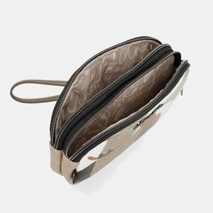 1. Eikon clutch bag beige