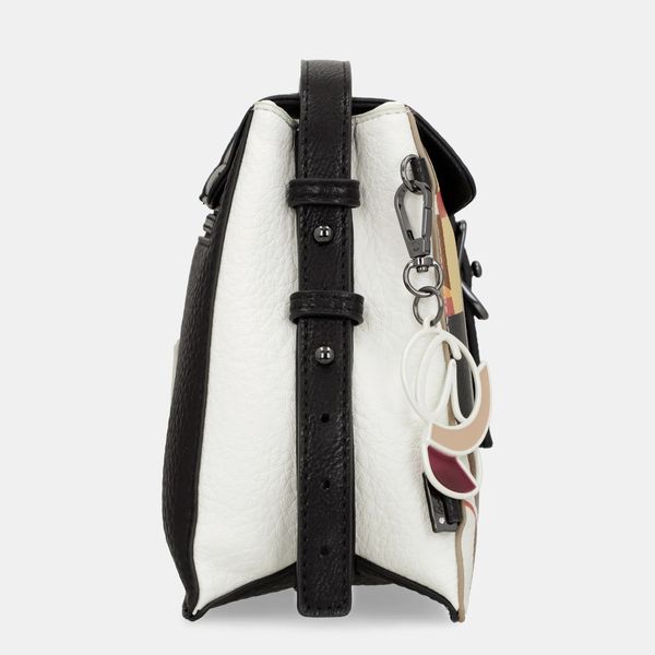 1. Eikon shoulder bag with flap Black Anekke 42753-560
