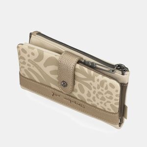 3. Gaia soft wallet beige