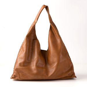 1. Stockton shoulder bag brown