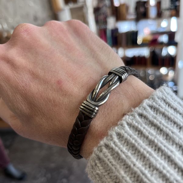 3. “Reef knot” bracelet brown BRASS Workshop brp1